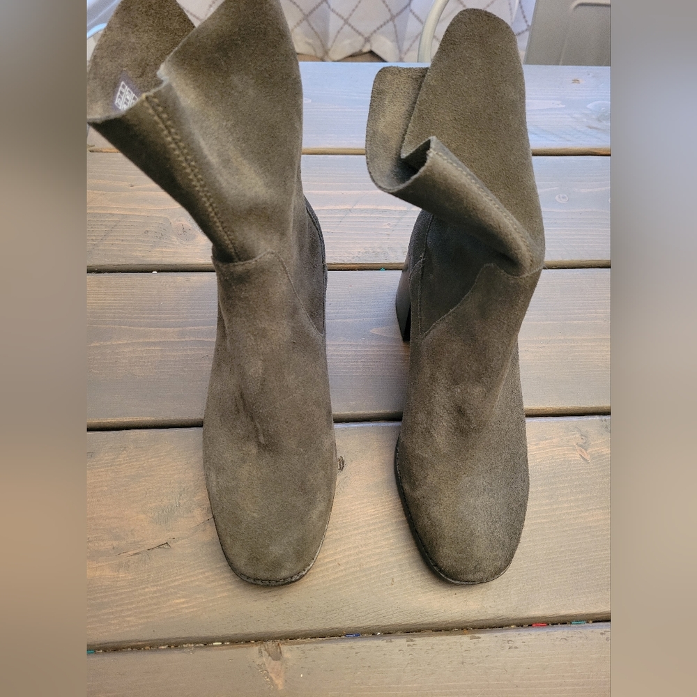 Kelsi Dagger suede boots size 7.5w - Picture 7 of 7